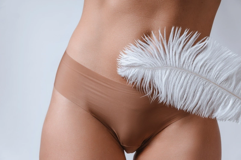 what is genital lightening?